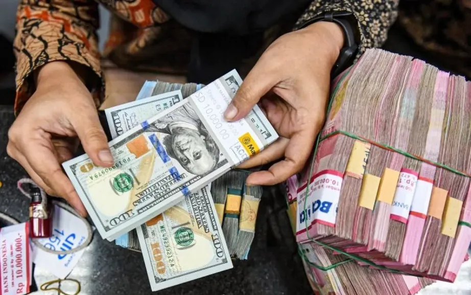 Rupiah Menguat, Pasar Nantikan Keputusan Suku Bunga The Fed