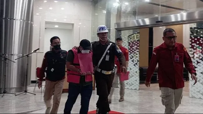 Kejagung Tangkap Bos Buzzer: Ketua Tim Cyber Army Jadi Tersangka, Terima Rp864 Juta untuk Rintangi Penyidikan