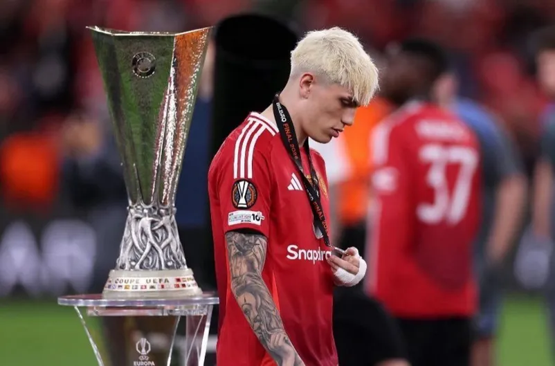 MU Gagal Juara Liga Europa, Harus Bayar Penalti Rp 219 Miliar ke Adidas