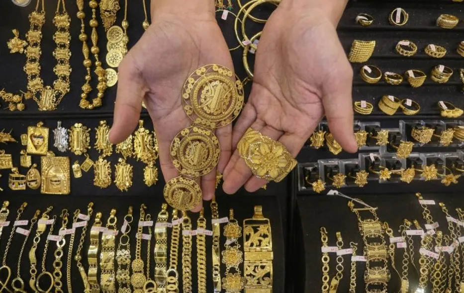 5 Toko Emas Terbaik &amp; Terlengkap di Makassar: Pilihan Terpercaya untuk Investasi dan Perhiasan Anda