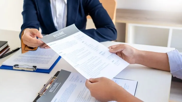 Cara Membuat CV Menarik untuk Kerja: Kunci Lolos Seleksi Awal HRD!