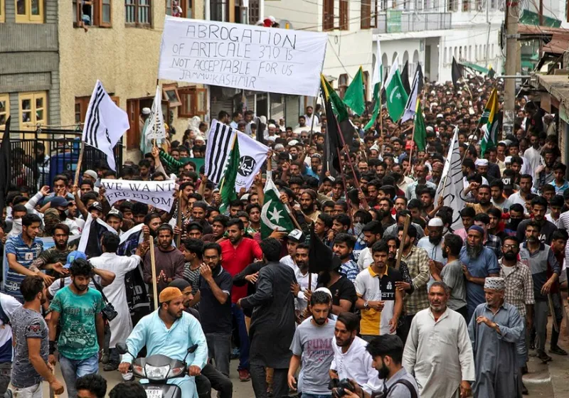 India Batasi Aliran Air ke Pakistan: Ketegangan Meningkat di Tengah Konflik Kashmir