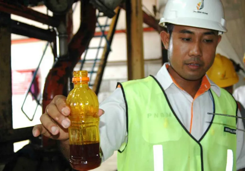 Harga CPO KPBN Inacom Turun 0,37% pada 15 Mei 2025, Bursa Malaysia Melemah