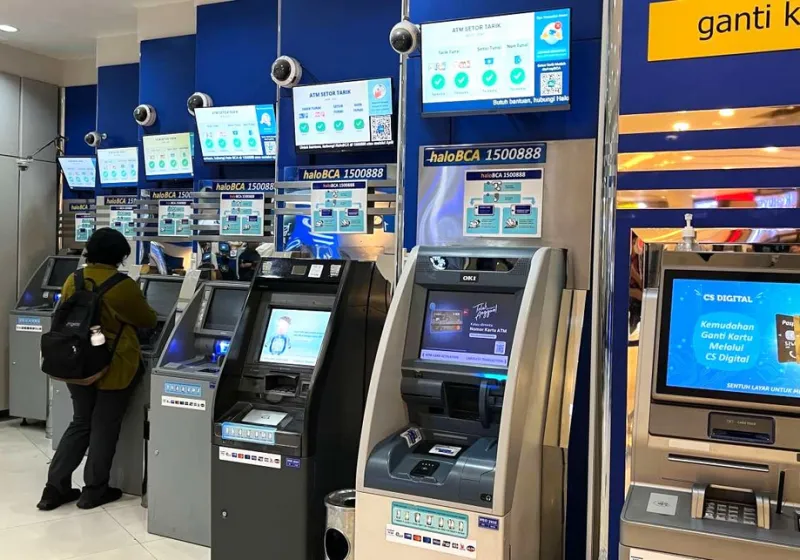 Wajib Tahu! Aturan Saldo Minimum Terbaru Bank Mandiri, BNI, BRI Mei 2025: Hindari Penalti &amp; Jaga Akun Aktif!